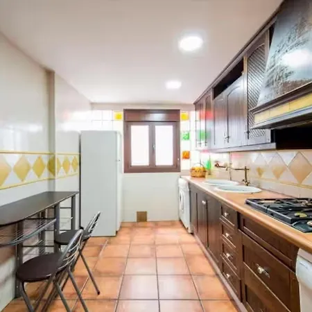 Pavaneras En Pleno Centro De Apartamento *